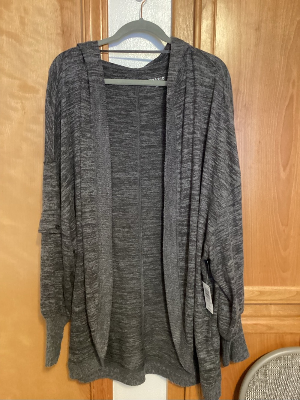 torrid Super Soft Plush Cool Down Hooded Cardigan, NWT, size 2 (18/20)